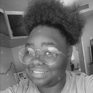 Meet your Posher, Tyrika